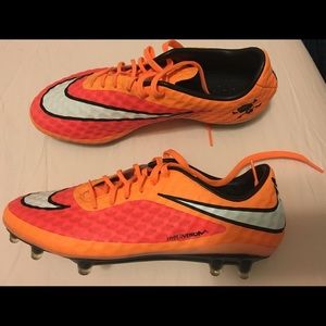 Nike Hypervenom Soccer Shoes